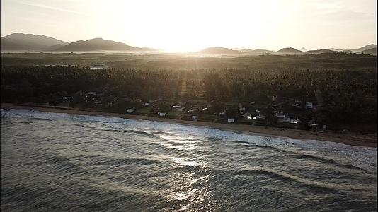 巴厘岛海边日出1080p视频的预览图