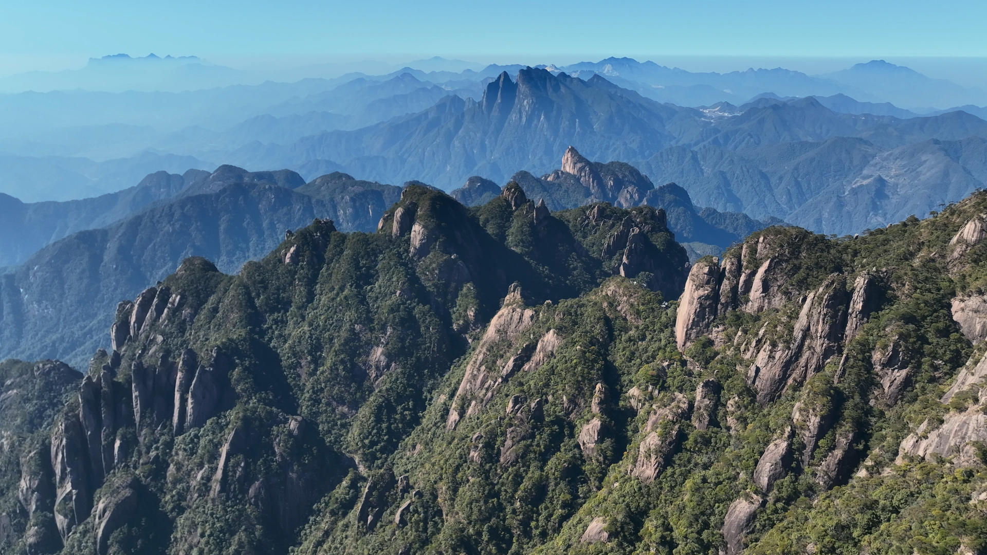 江西旅游三清山山峰自然风光4k素材视频的预览图
