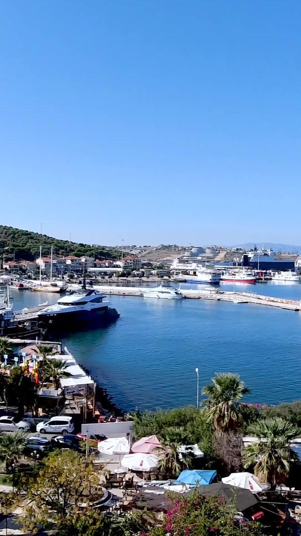 土耳其安塔利亚地中海海滨风景视频的预览图