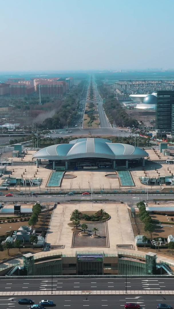 新的上海临港区视频的预览图