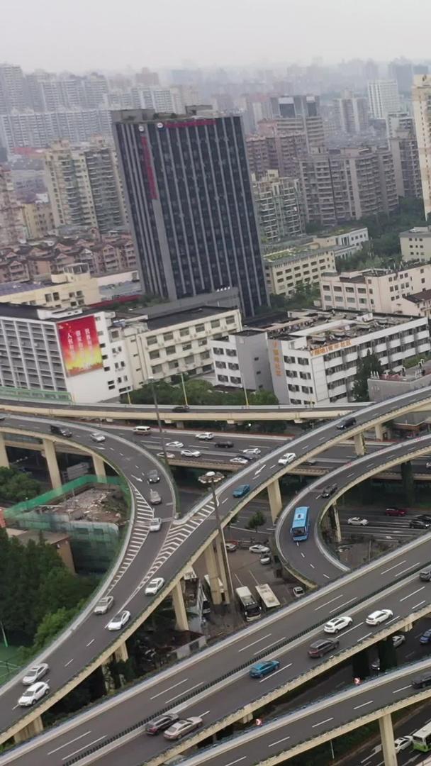 上海内环立交高架航拍视频的预览图