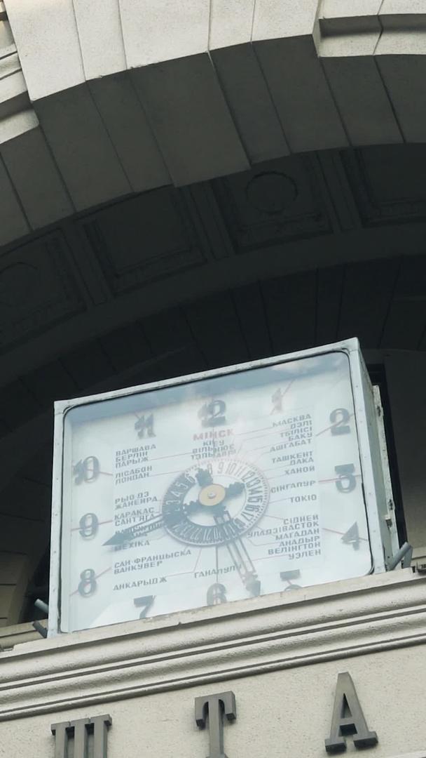 建筑时钟钟古典主义风格视频的预览图