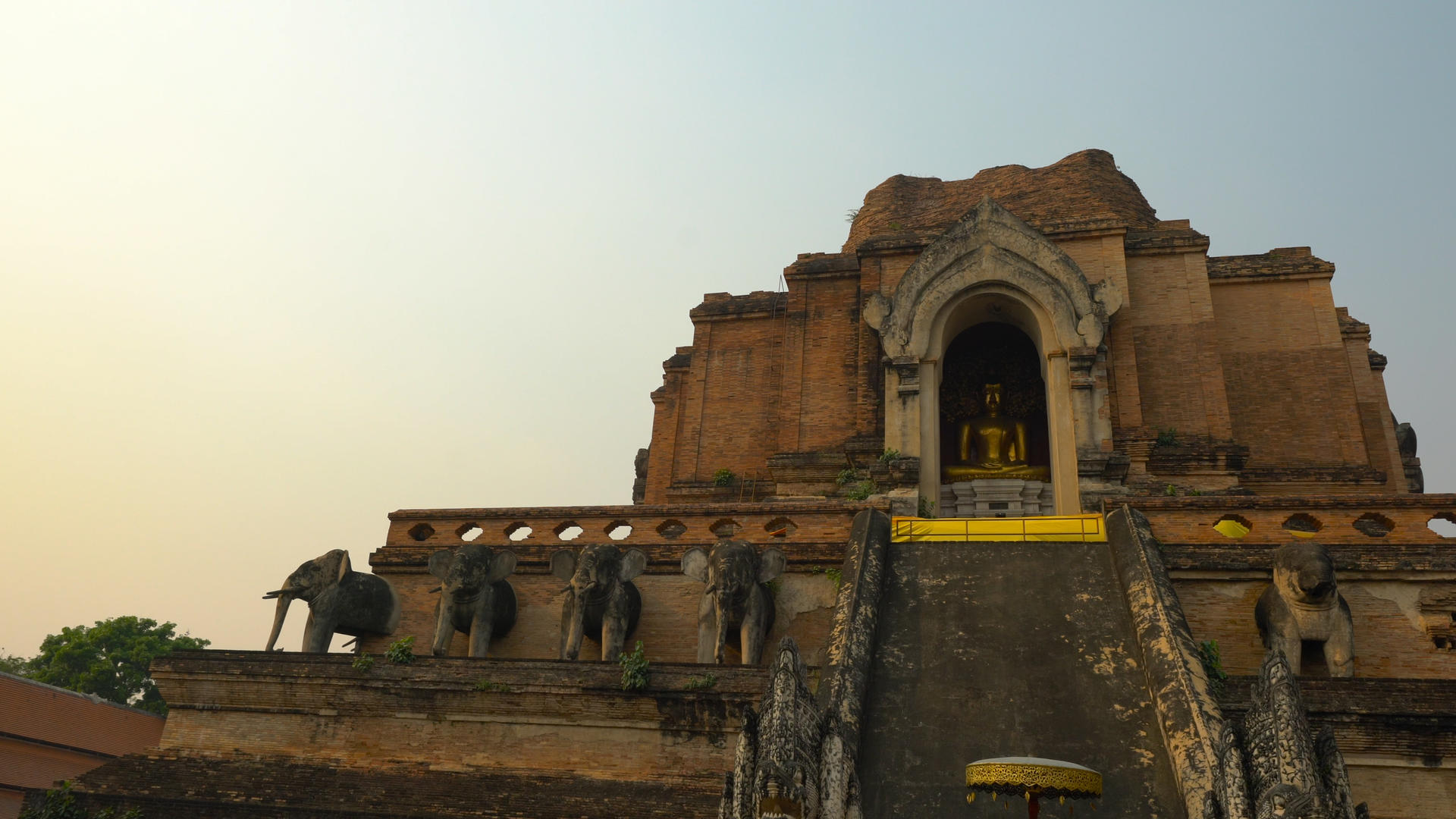 泰国清迈寺庙庙宇地标合集4K视频的预览图
