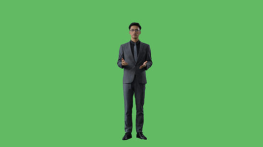 4k绿幕合成抠像商务男士演讲全身动作视频的预览图
