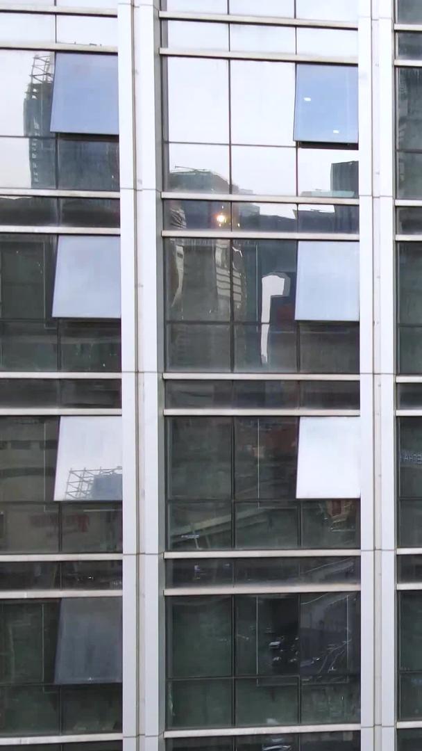 成都中央商务区高楼大厦航拍视频的预览图