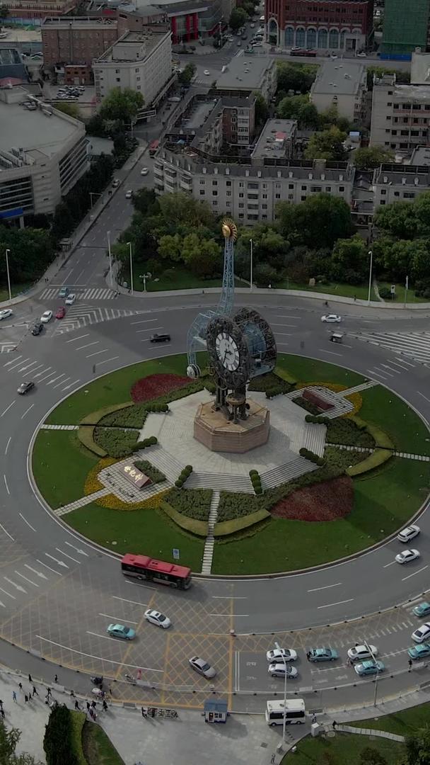 天津市世纪钟广场地标航拍空镜视频的预览图