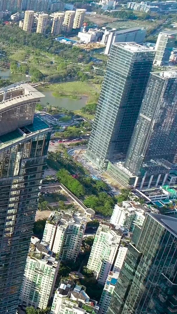 深圳南山区高层写字楼航拍视频的预览图