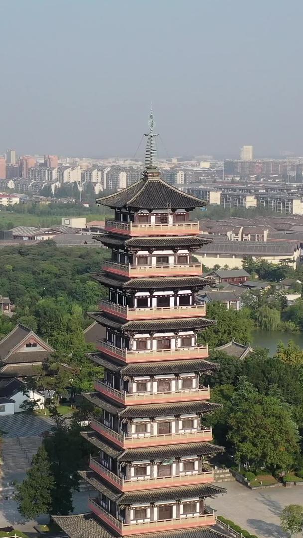 江苏省扬州大明寺庙及古塔视频的预览图