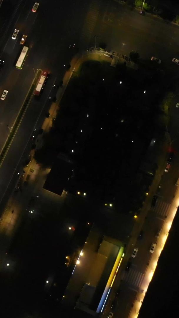 南宁城市夜景道路航拍视频的预览图