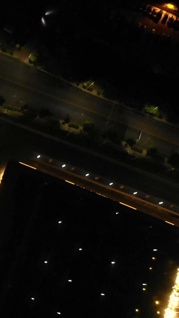 南宁城市夜景道路航拍视频的预览图