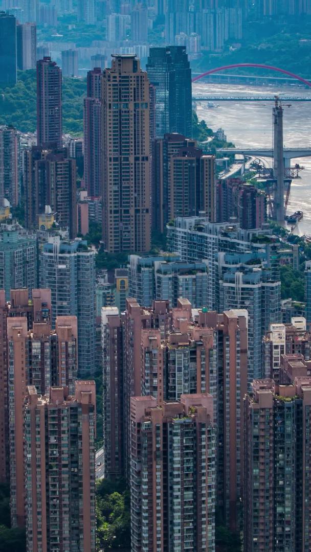 南滨路喜来登金色大楼重庆南岸长江大桥标志性建筑视频的预览图