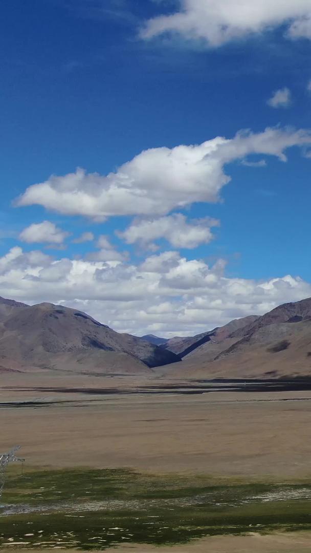西藏查藏拉雪山航拍视频视频的预览图