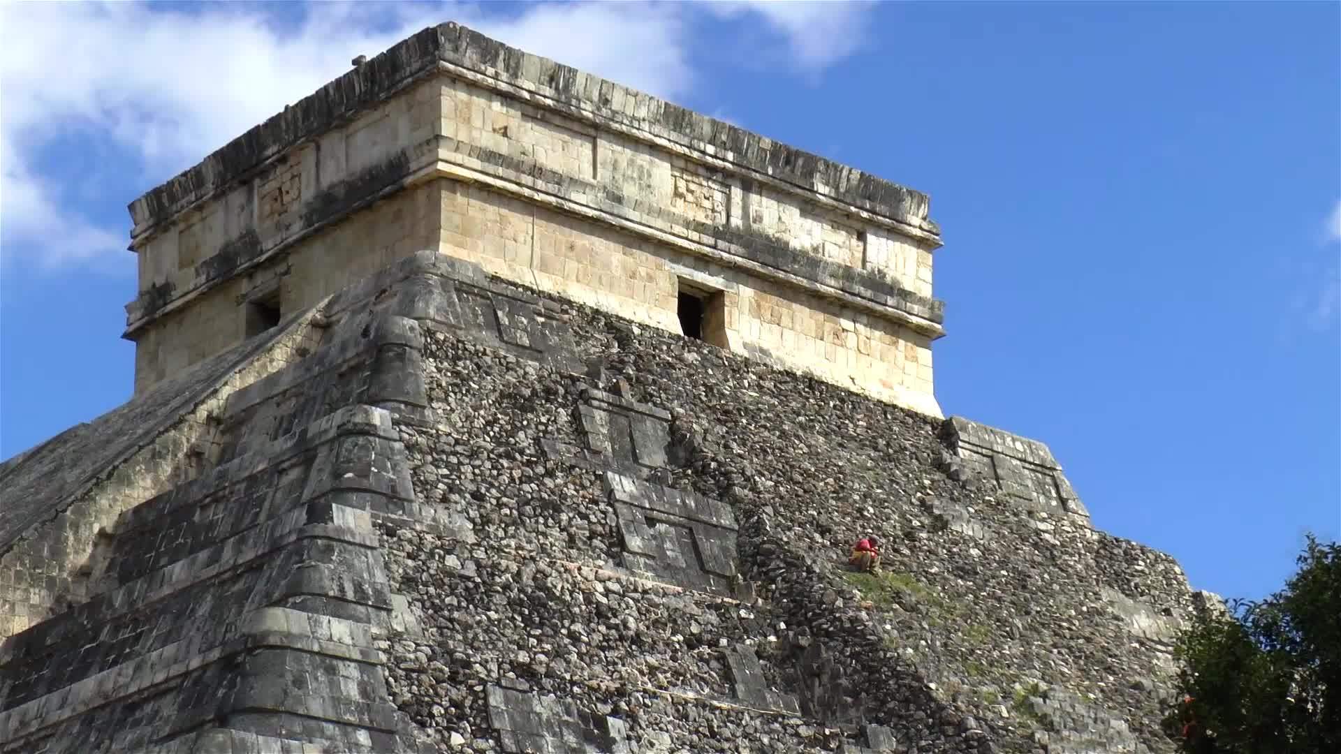 墨西哥库库肯神庙视频的预览图