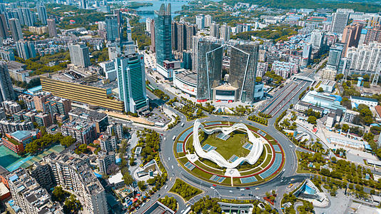 4K航拍武汉光谷广场转盘国际金融中心延时视频视频的预览图