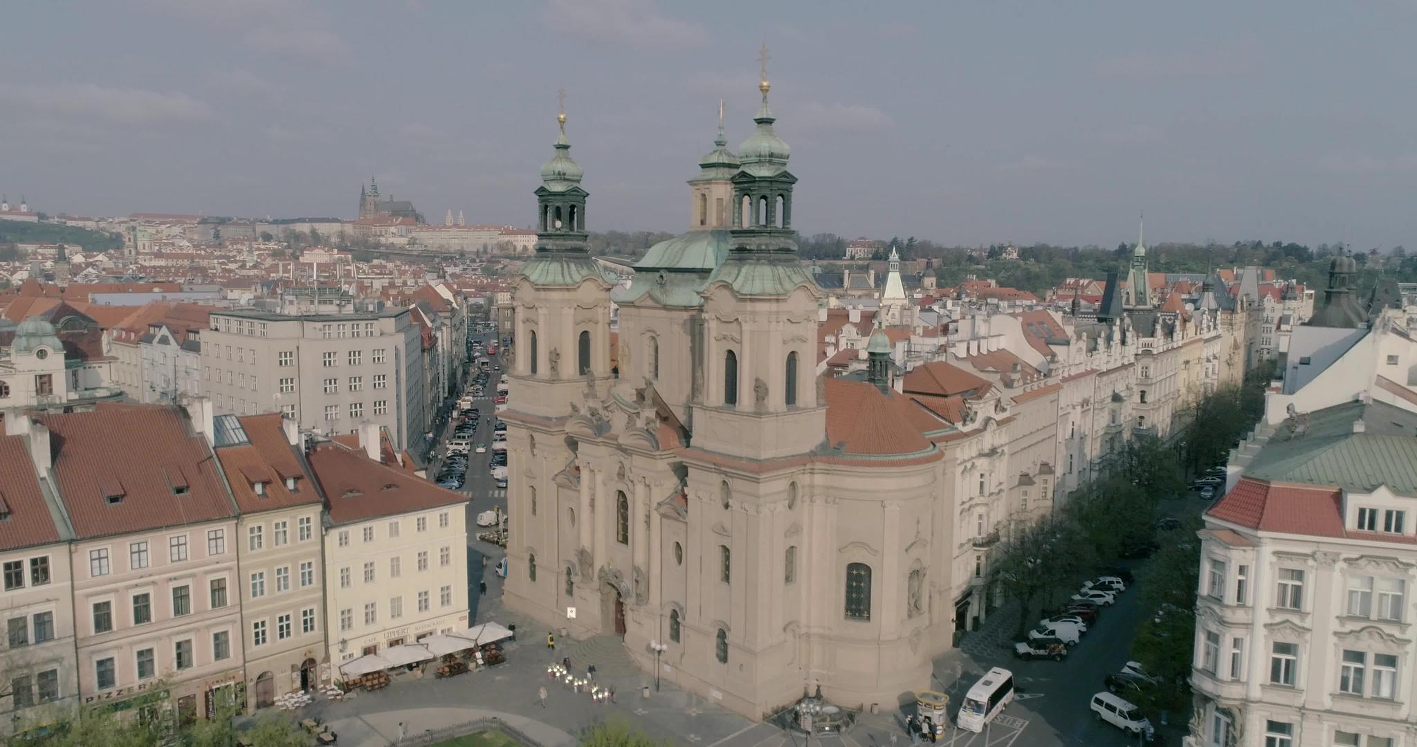 先天性拍摄圣尼乔拉教堂Prague捷克Republic视频的预览图