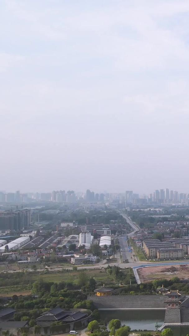 中国唐城景区航拍仿古建筑群素材视频的预览图