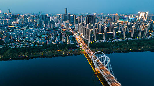 4k沈阳三好桥航拍城市天际线延时视频的预览图
