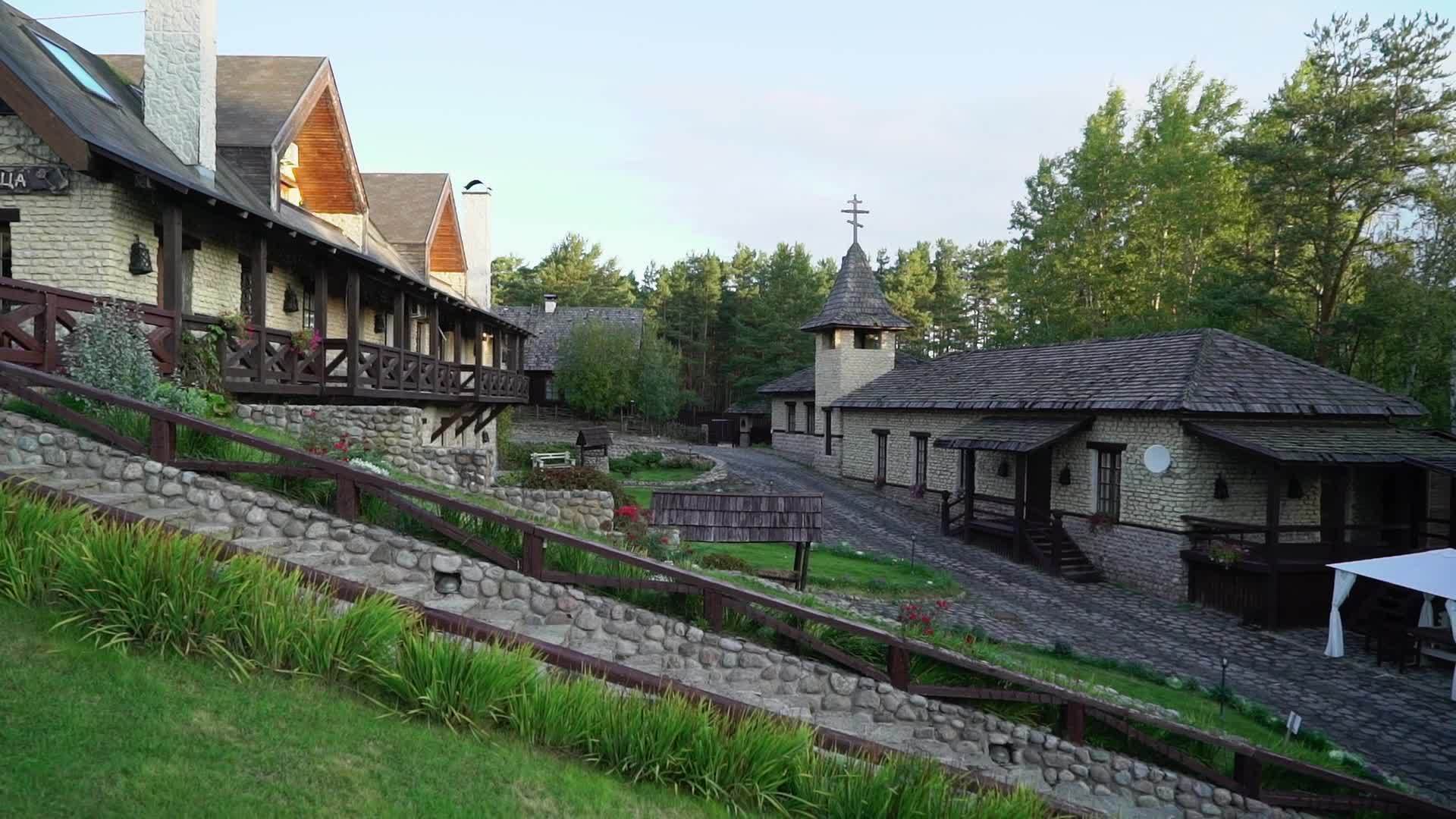 旧中世纪城镇视频的预览图