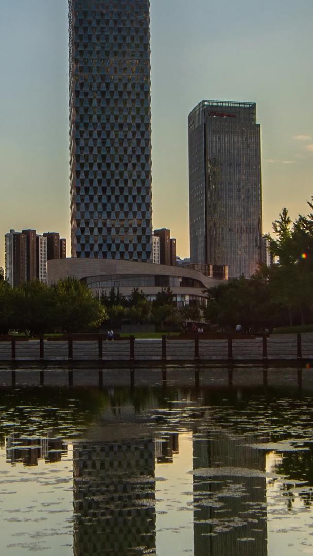 日落延迟的北京望京CBD视频的预览图