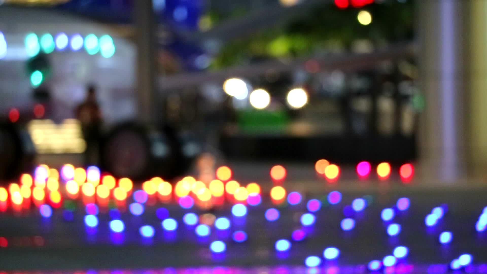 购物中心地板上的彩虹灯在机场附近视频的预览图