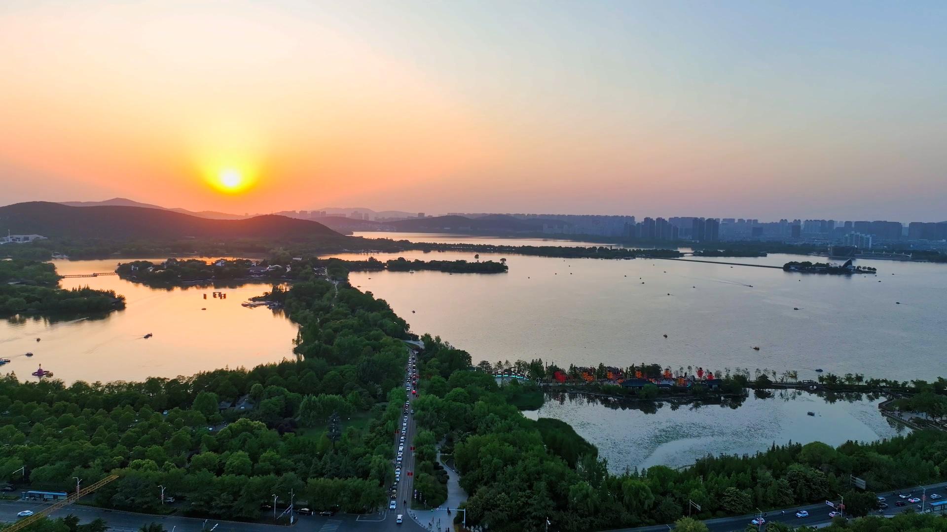 徐州云龙湖风景区4K航拍5A景区视频的预览图