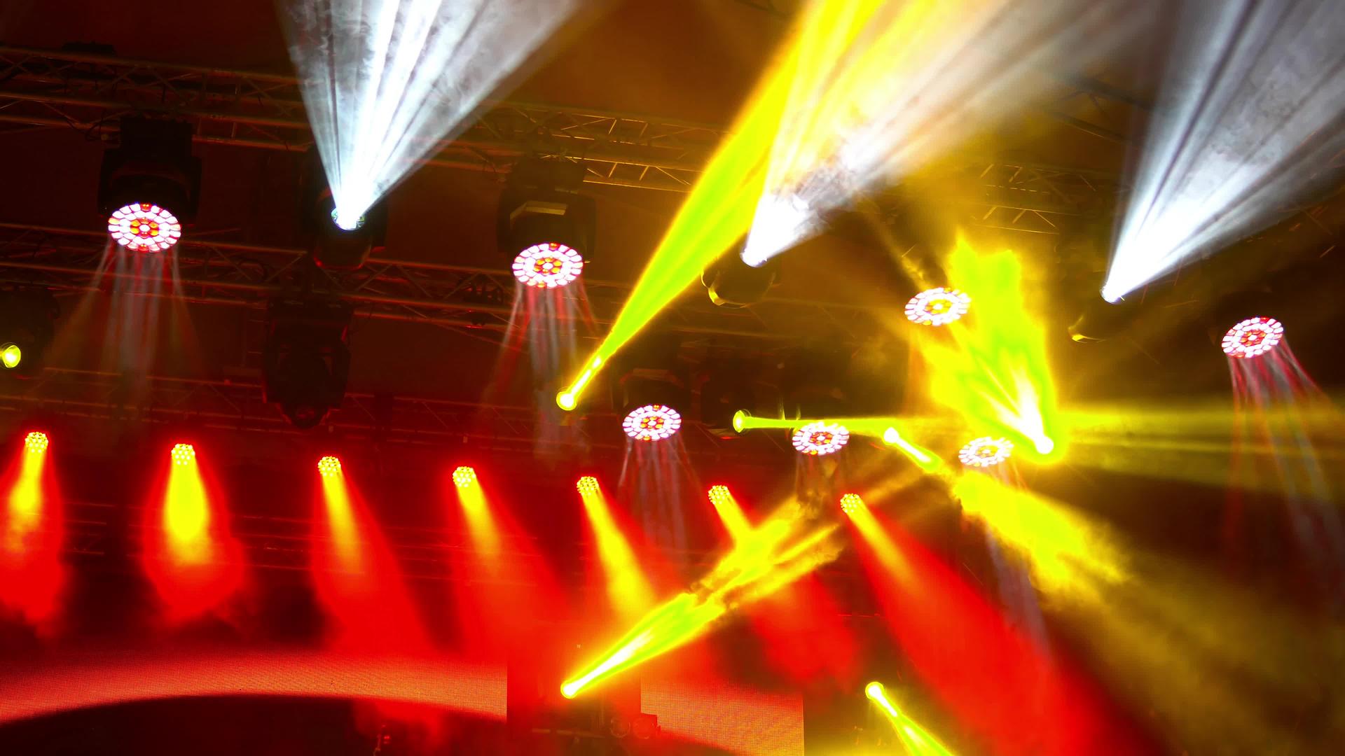 彩色灯下的舞台背景图片视频的预览图