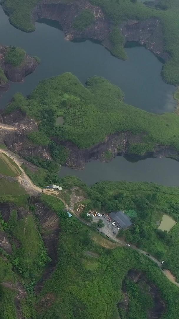 湖南郴州高椅岭丹霞高清航拍地貌视频的预览图