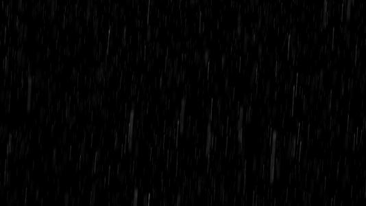 大雨在黑色背景下hdhd视频的预览图