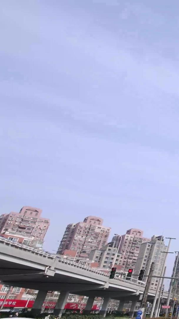 上海环球港车流延迟视频的预览图