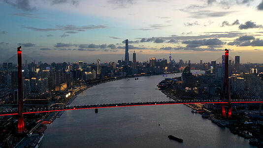 上海杨浦大桥航拍延时视频的预览图