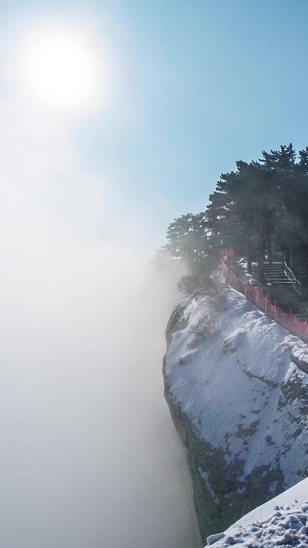 延时风景的华山东峰视频的预览图