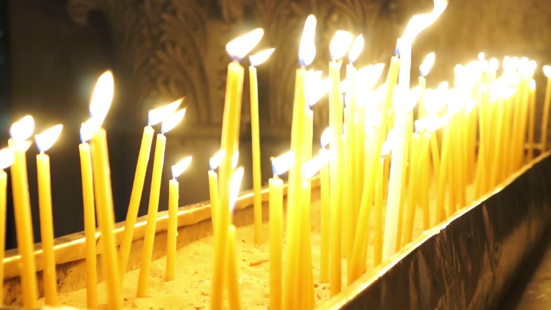 圣墓1的蜡烛视频的预览图