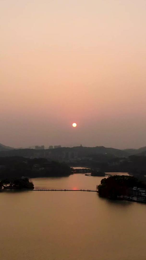 惠州西湖落日航拍视频的预览图