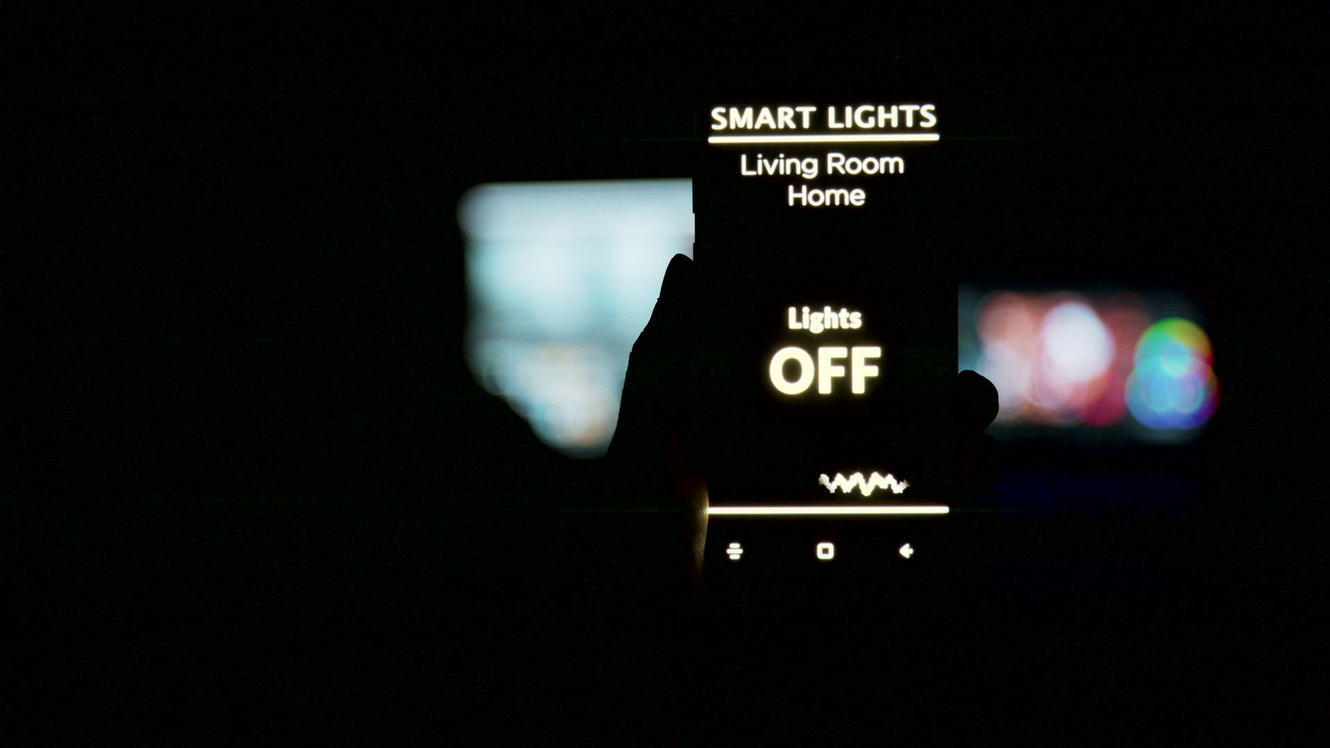用手持智能手机近距离拍摄人工智能照明应用程序视频的预览图
