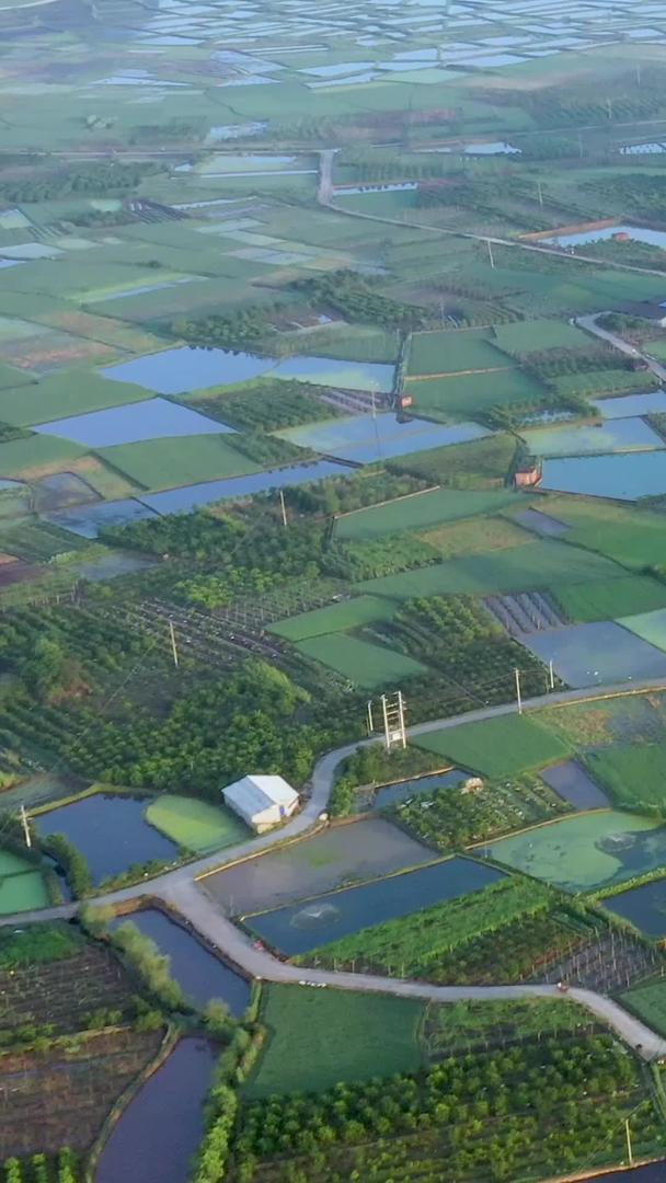 桂林田园风光的航拍视频的预览图