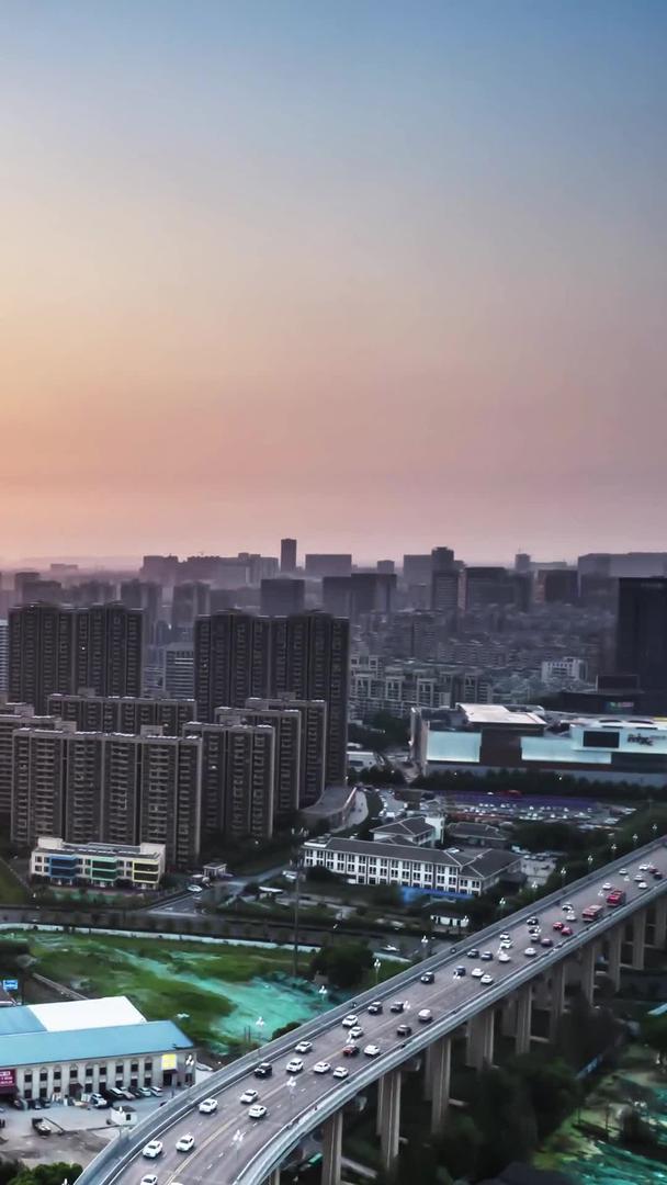 南京长江大桥航拍延时摄影日落江北新区视频的预览图
