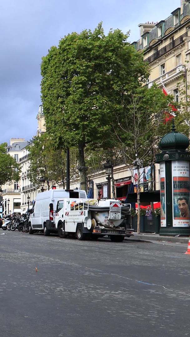 以香榭丽舍大道和凯旋门为名的法国首都巴黎实拍视频集合视频的预览图