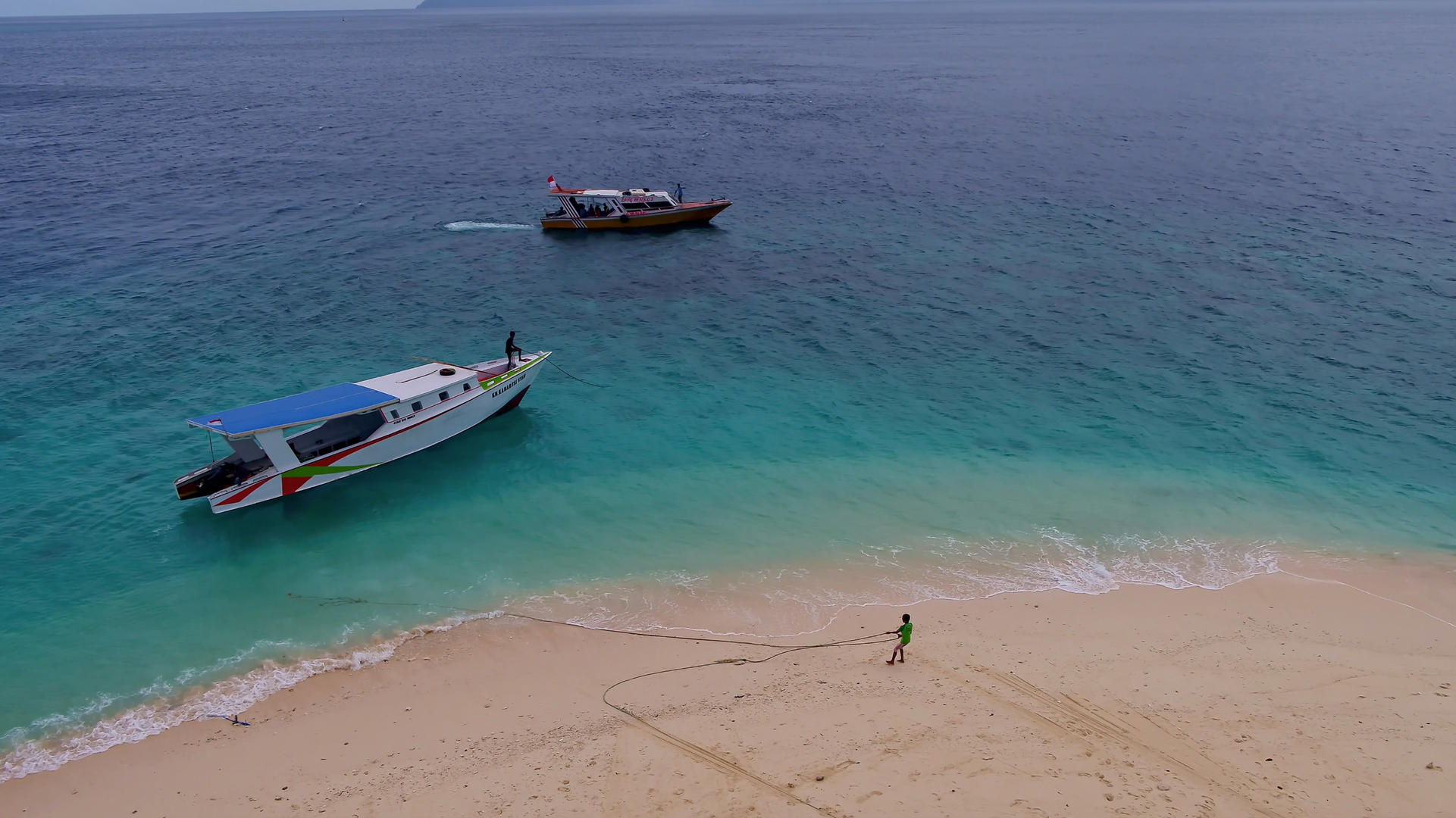 印尼海岛沙滩视频的预览图