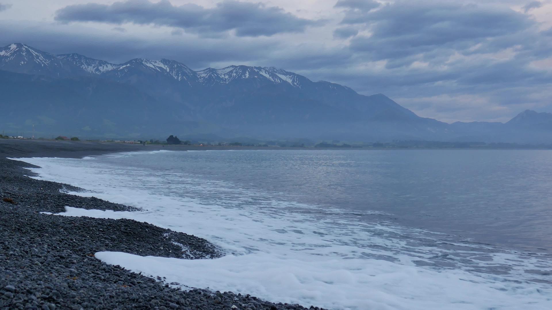 南岛Kaikoura海滩视频的预览图