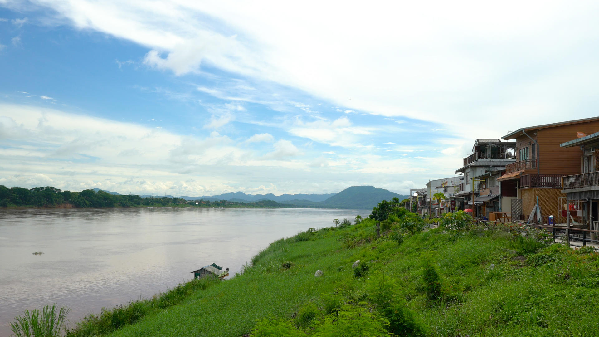 泰国黎府清康老挝边境古镇自然风光延时4K视频的预览图