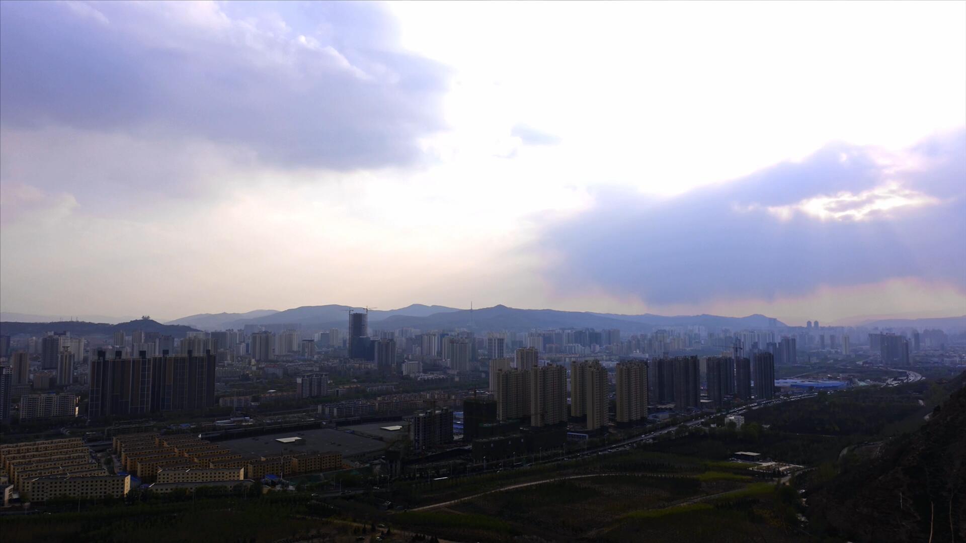 西宁城市延时日景视频的预览图