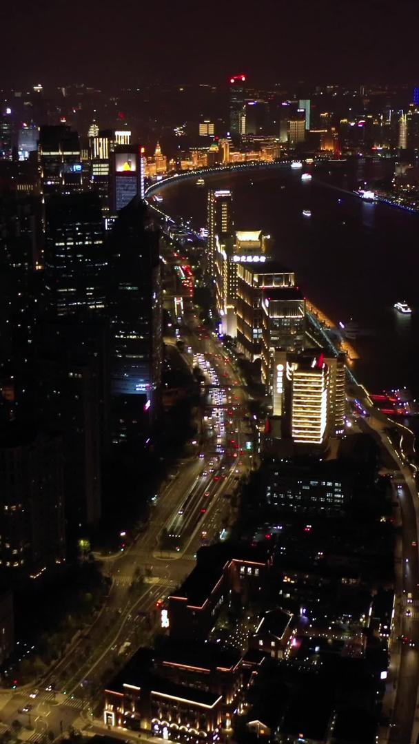 航拍上海中山东一路交通视频的预览图