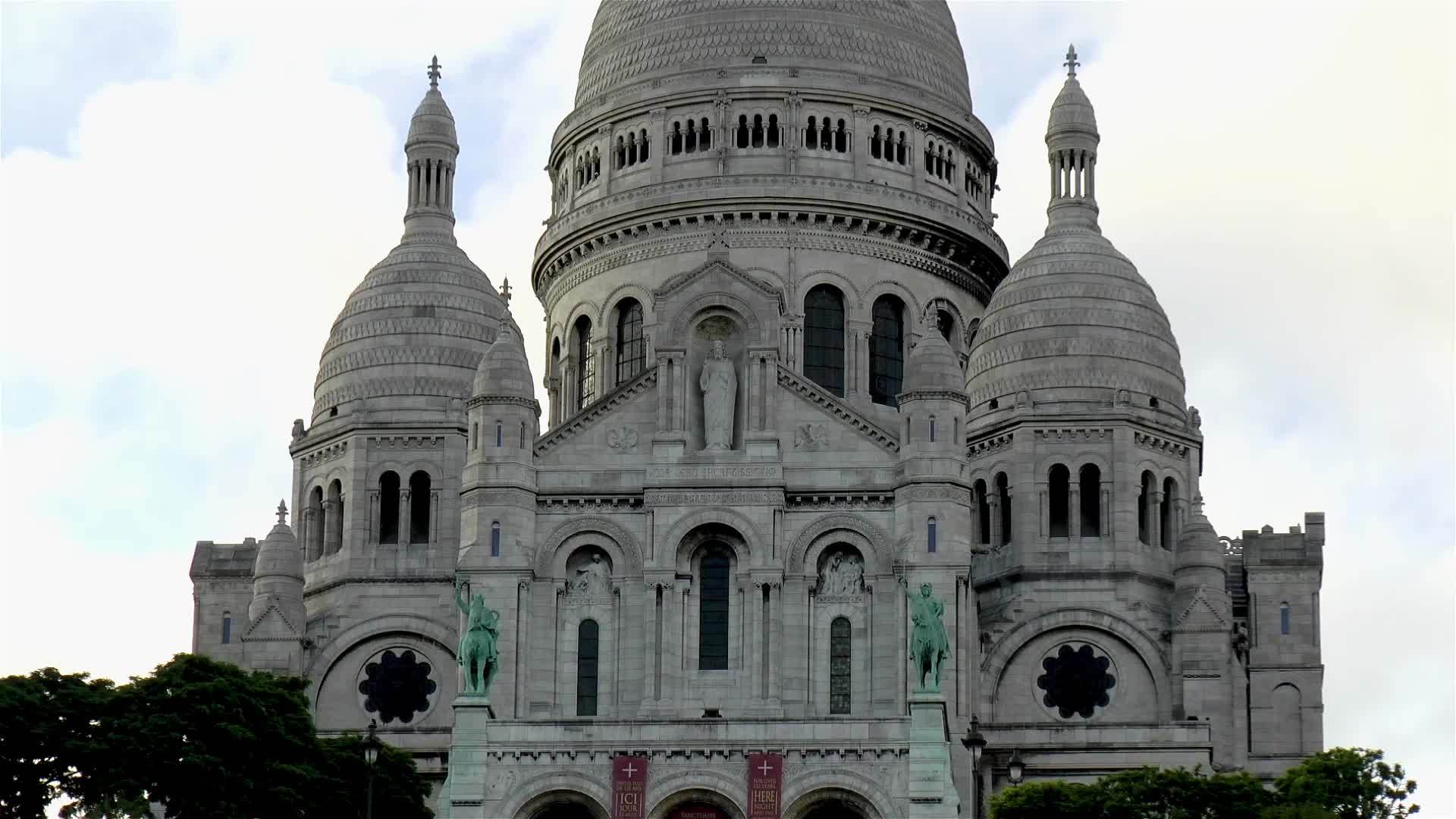 巴黎的圣心巴西卡萨克罗库尔巴西里卡视频的预览图