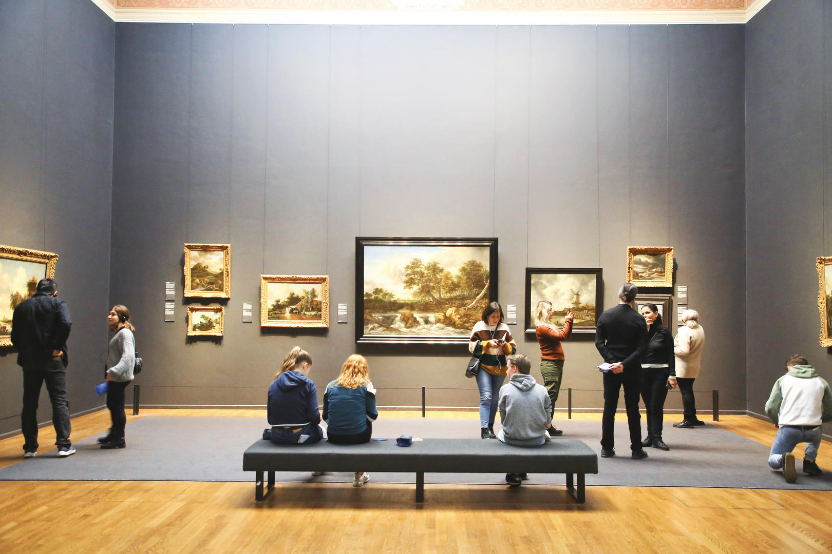 荷兰国立博物馆视频的预览图