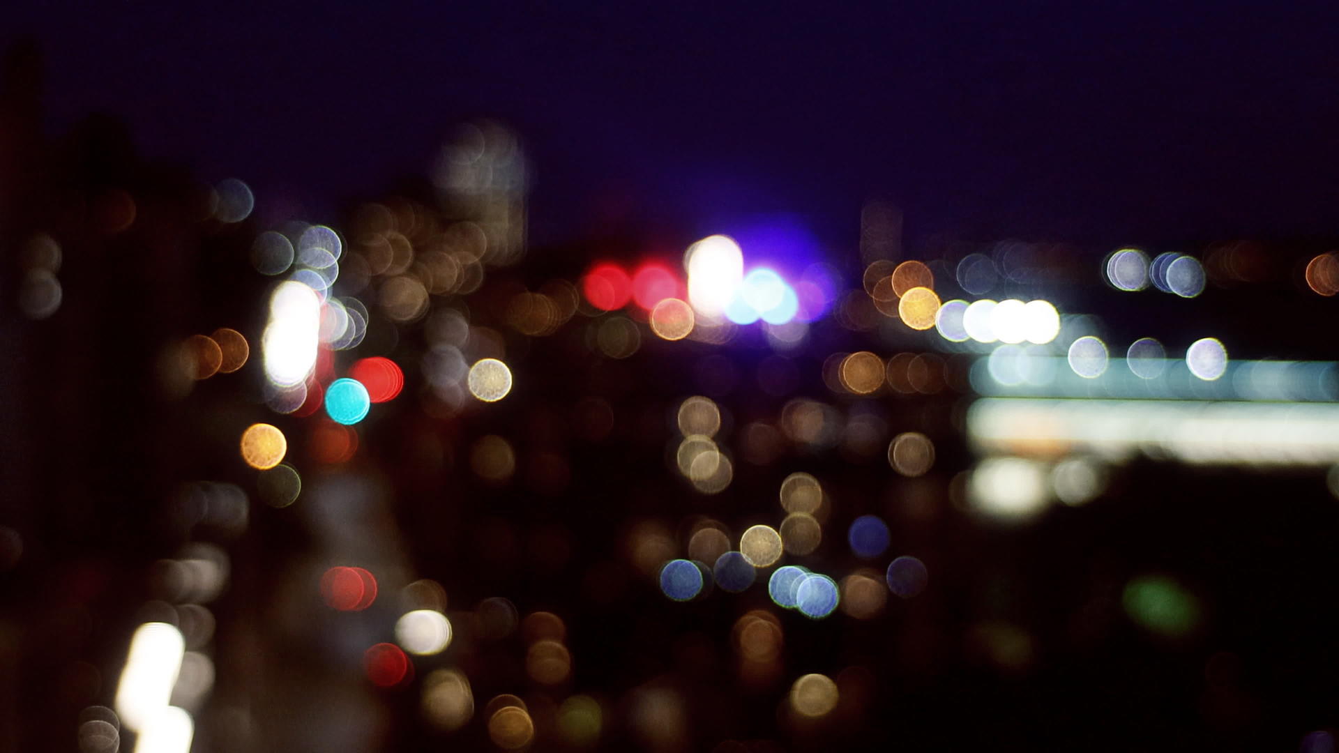 纽约市中心的夜灯模糊视频的预览图