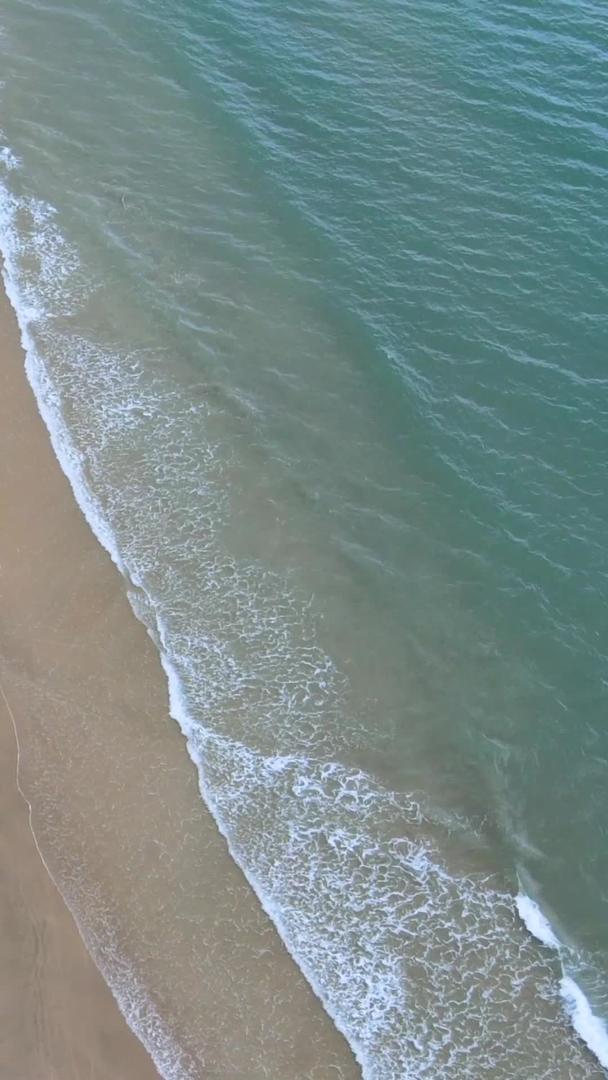 海南万宁日月湾海滩沙滩航拍视频的预览图