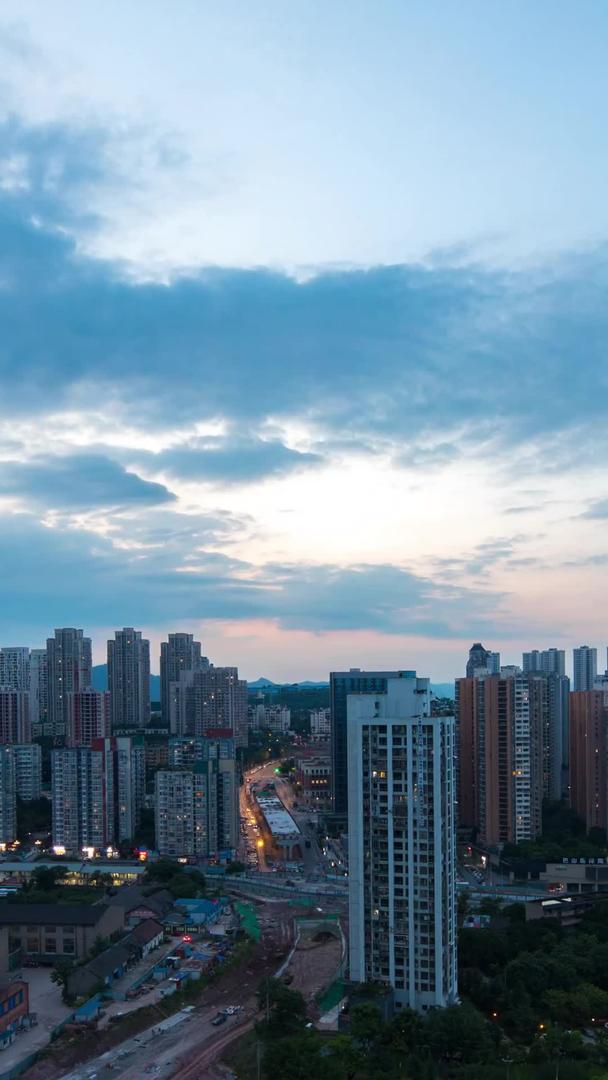 重庆老物流迁城市建设延迟材料视频的预览图