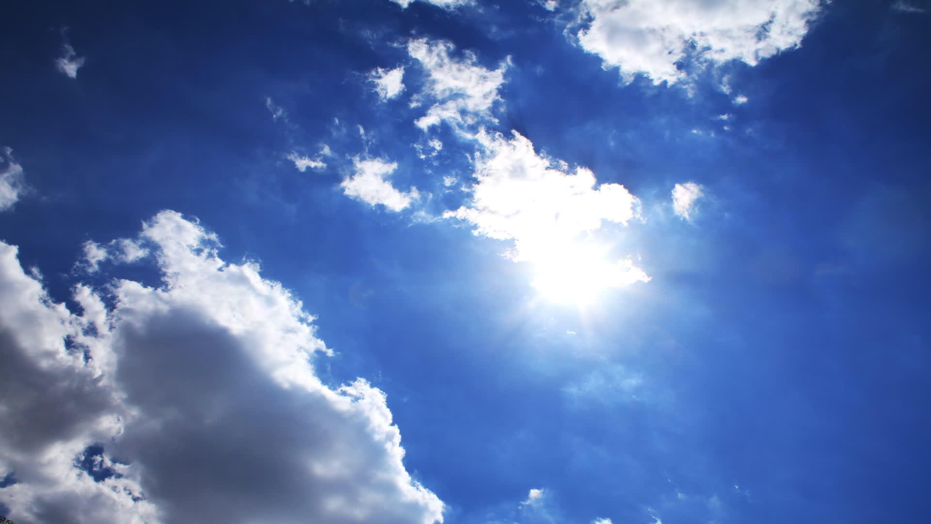 蓝天美丽的云天气视频的预览图