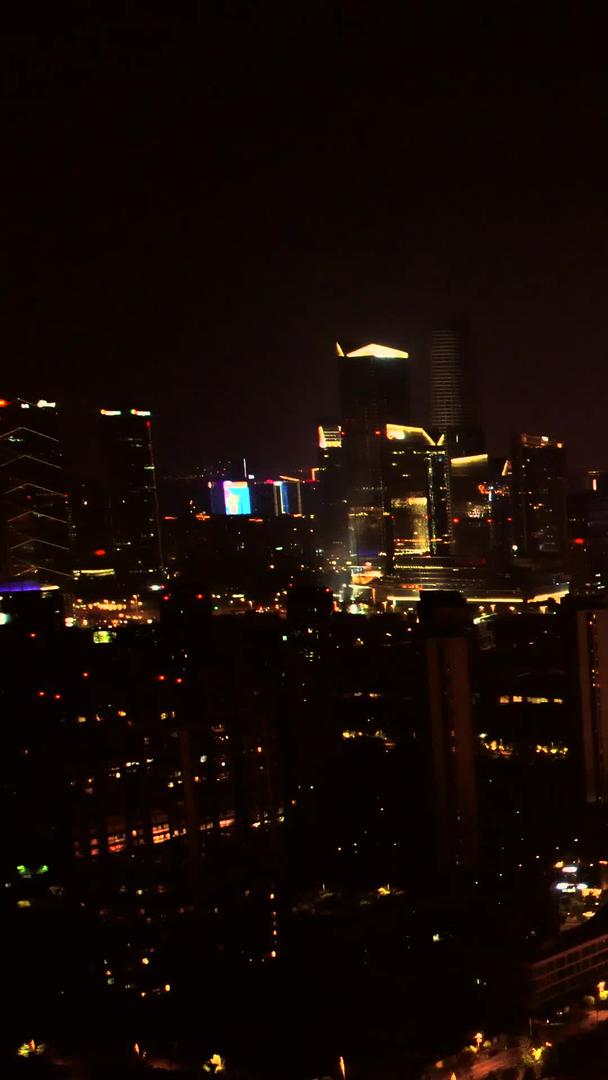 航拍南京地标保利大剧院夜景视频的预览图