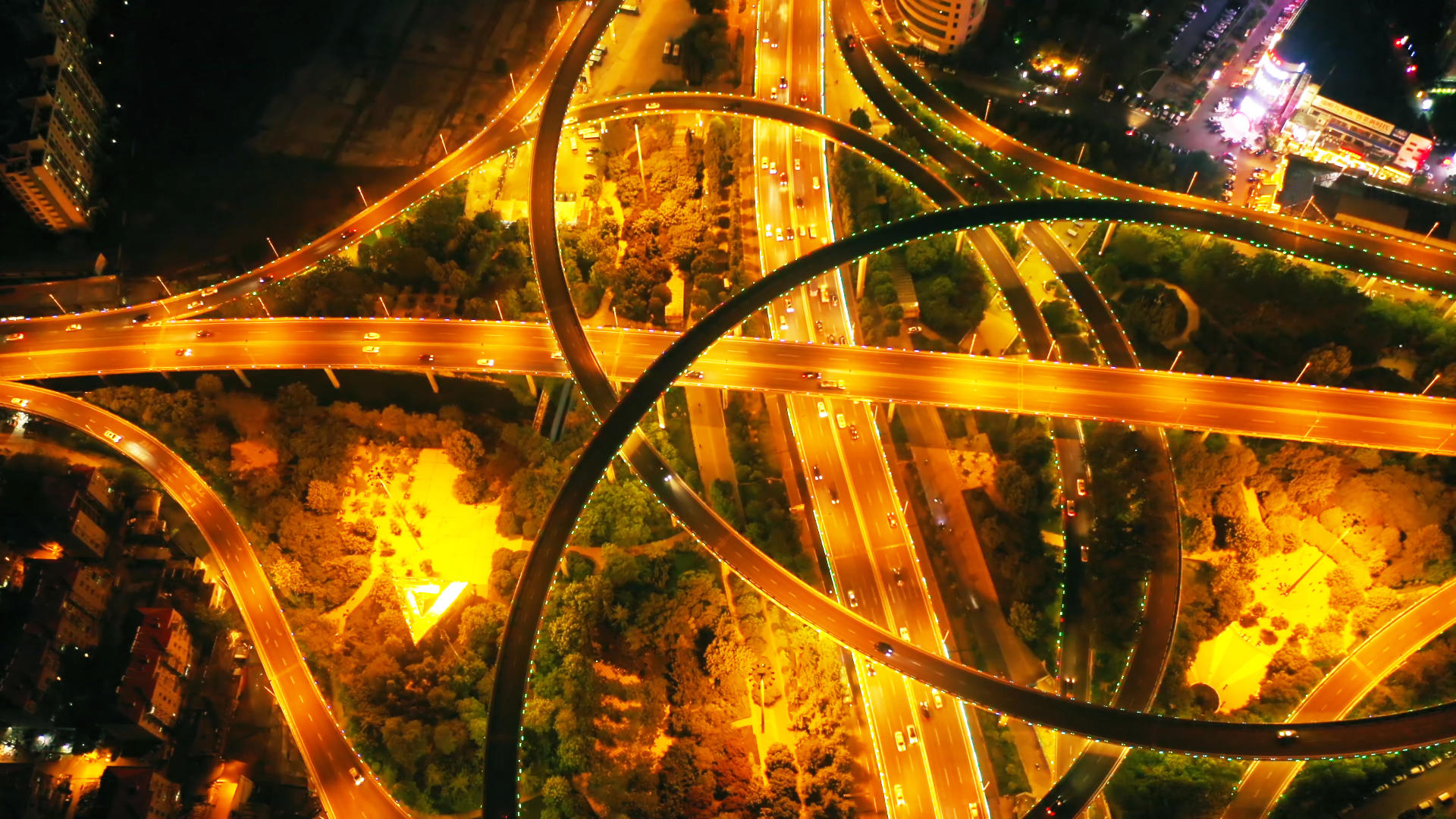 4K城市立交桥夜景视频的预览图